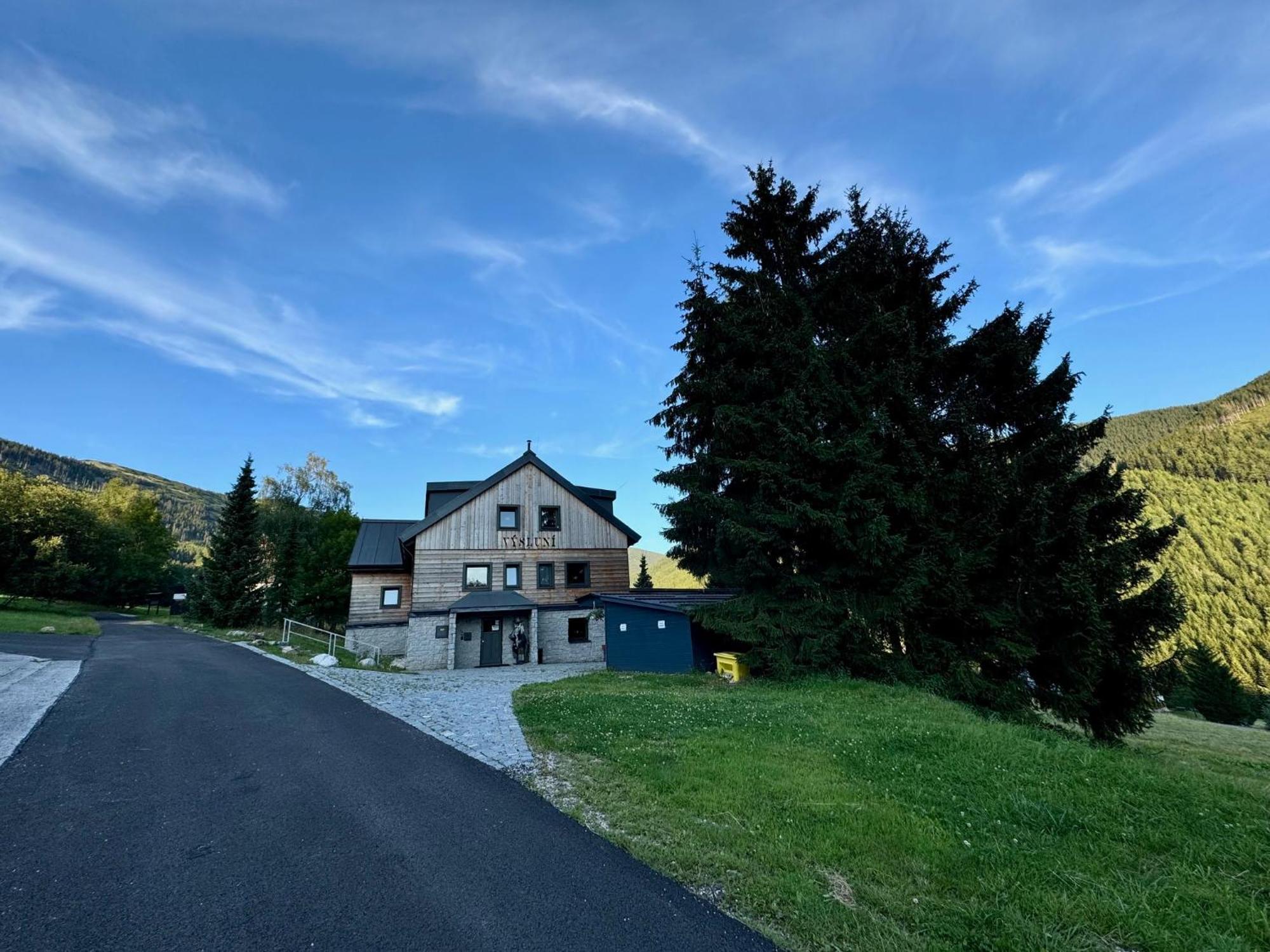 Hotel Výsluní Špindlerŭv Mlýn Exterior foto
